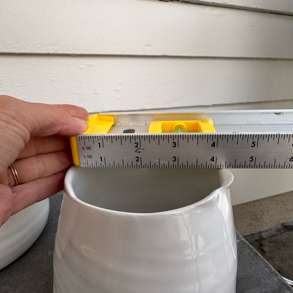 Modern organic White Ceramic Vase - Picture 7 of 8